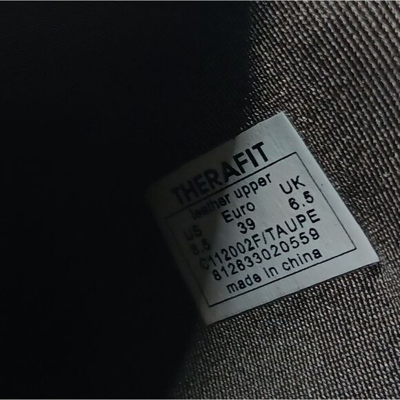 NWT THERAFIT Aspen Taupe Leather Upper Slide-on Clogs Size 7.5 - Picture 10 of 15